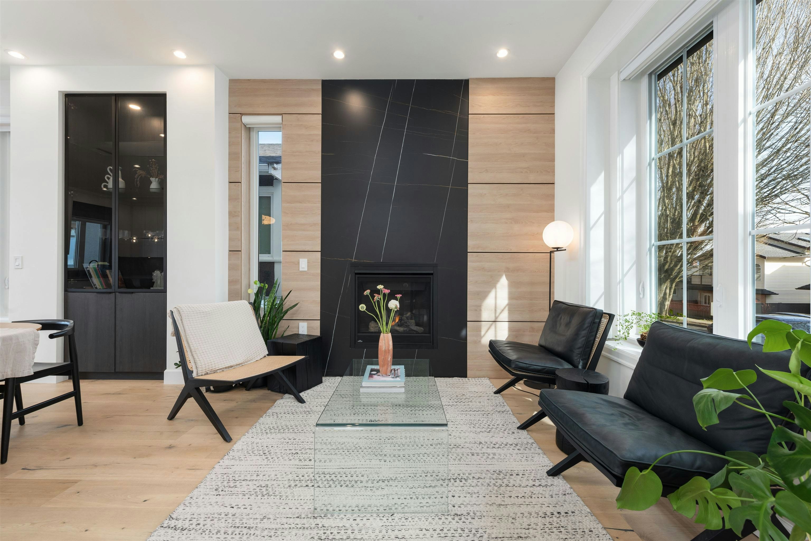 5059 Sherbrooke Street, Vancouver, BC, V5W 3M1 - 4