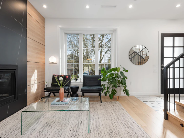 5059 Sherbrooke Street, Vancouver, BC, V5W 3M1 - 3