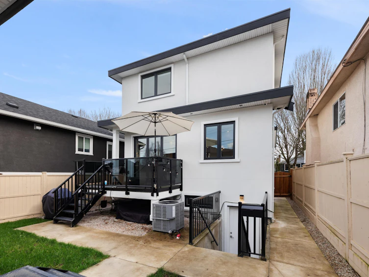 5059 Sherbrooke Street, Vancouver, BC, V5W 3M1 - 29