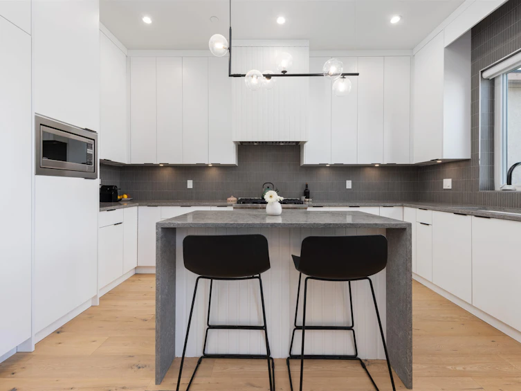 5059 Sherbrooke Street, Vancouver, BC, V5W 3M1 - 7