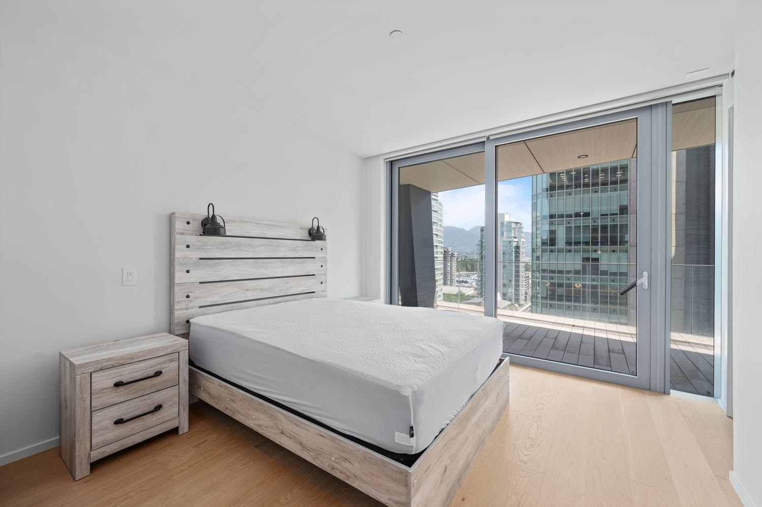 140X-1568 Alberni Street, Vancouver, BC, V6G 0E3 - 10