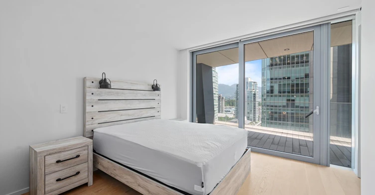 140X-1568 Alberni Street, Vancouver, BC, V6G 0E3 - 10