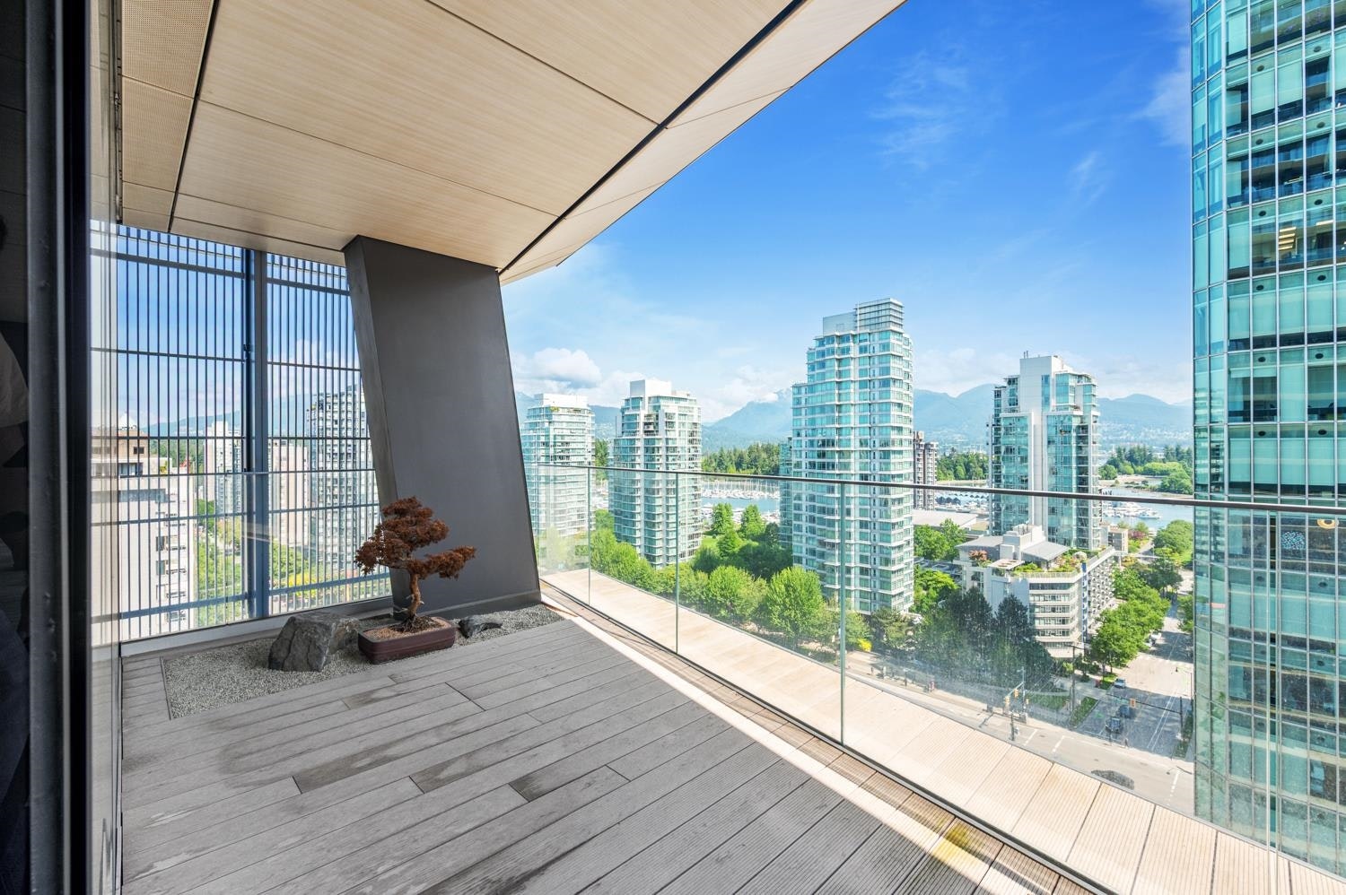 140X-1568 Alberni Street, Vancouver, BC, V6G 0E3 - 22