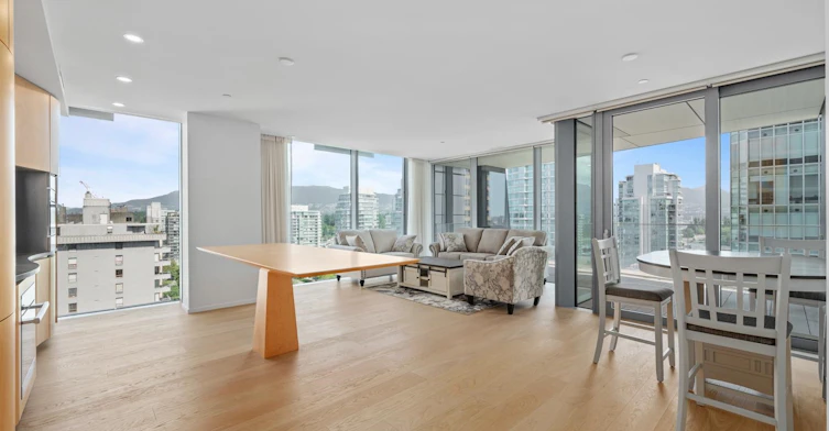 140X-1568 Alberni Street, Vancouver, BC, V6G 0E3 - 3