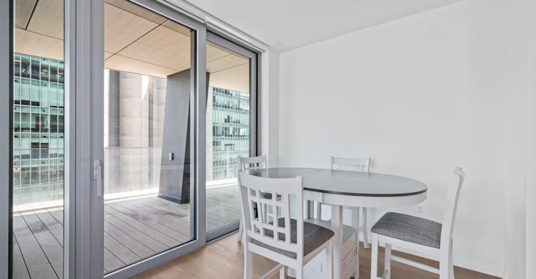 140X-1568 Alberni Street, Vancouver, BC, V6G 0E3 - 9