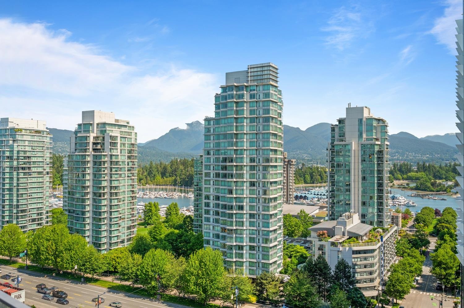 140X-1568 Alberni Street, Vancouver, BC, V6G 0E3
