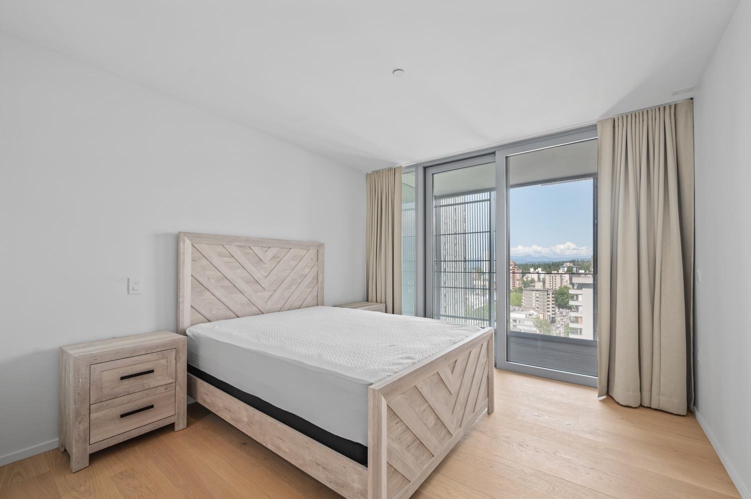 140X-1568 Alberni Street, Vancouver, BC, V6G 0E3 - 16