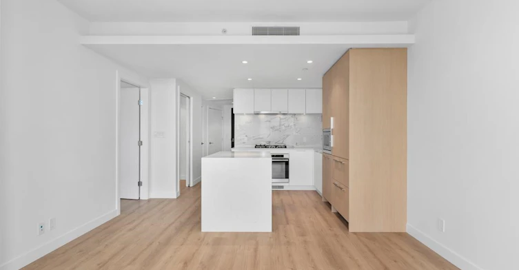 1208-1500 Fern Street, North Vancouver, BC, V7J 1H6 - 9