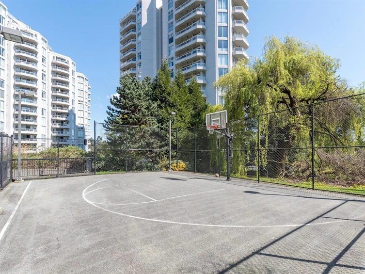 307-245 Ross Drive, New Westminster, BC, V3L 0C6 - 29