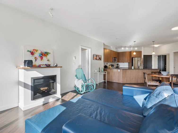 307-245 Ross Drive, New Westminster, BC, V3L 0C6 - 4