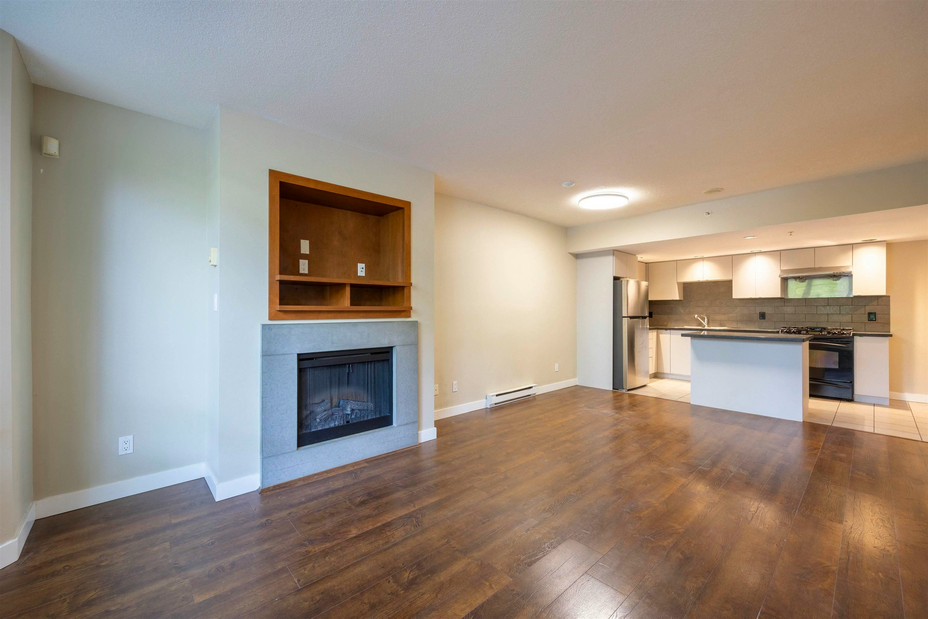 3-6233 Katsura Street - 3