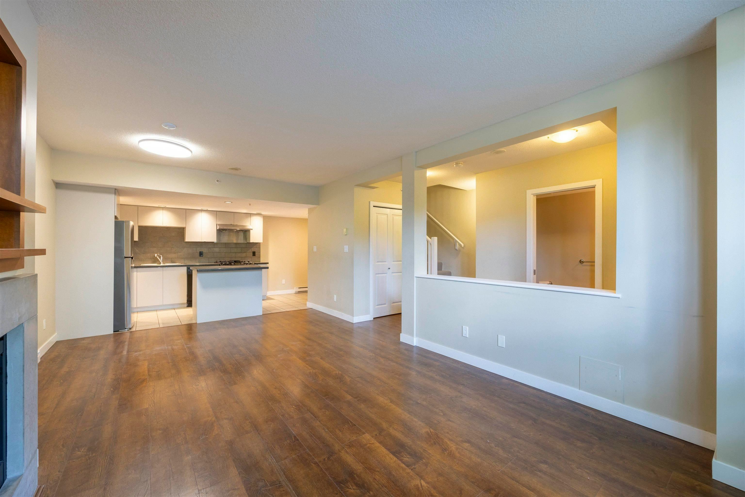 3-6233 Katsura Street - 4