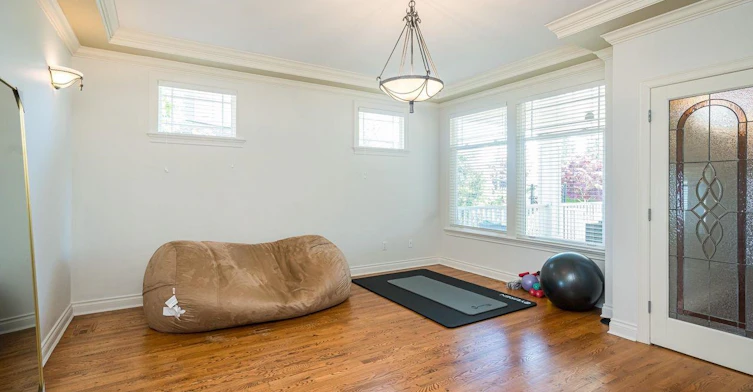 13477 13a Avenue, Surrey, BC, V4A 1C5 - 14