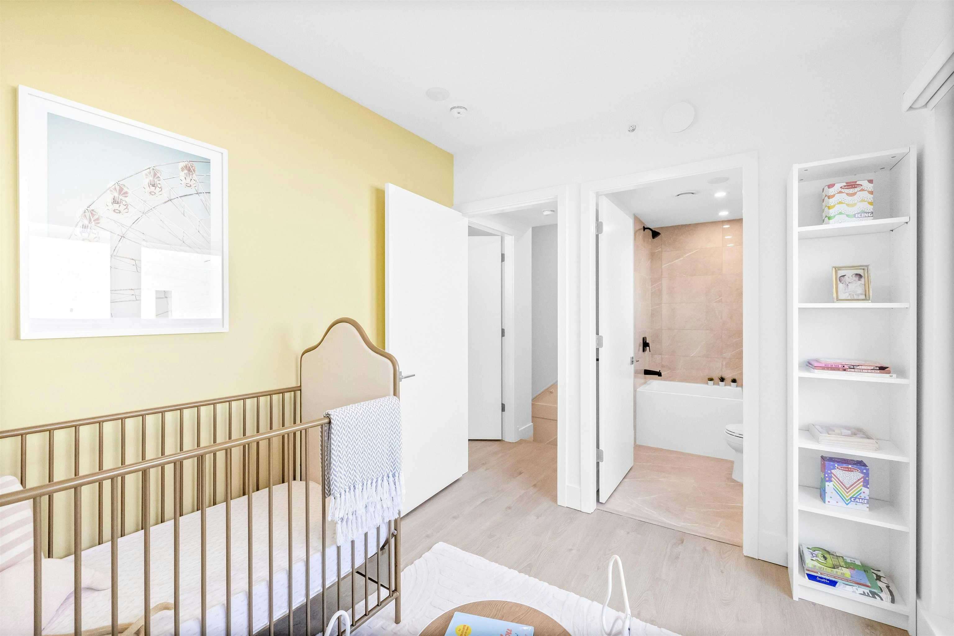 2069 E 1st Avenue, Vancouver, BC, V5N 1B6 - 26