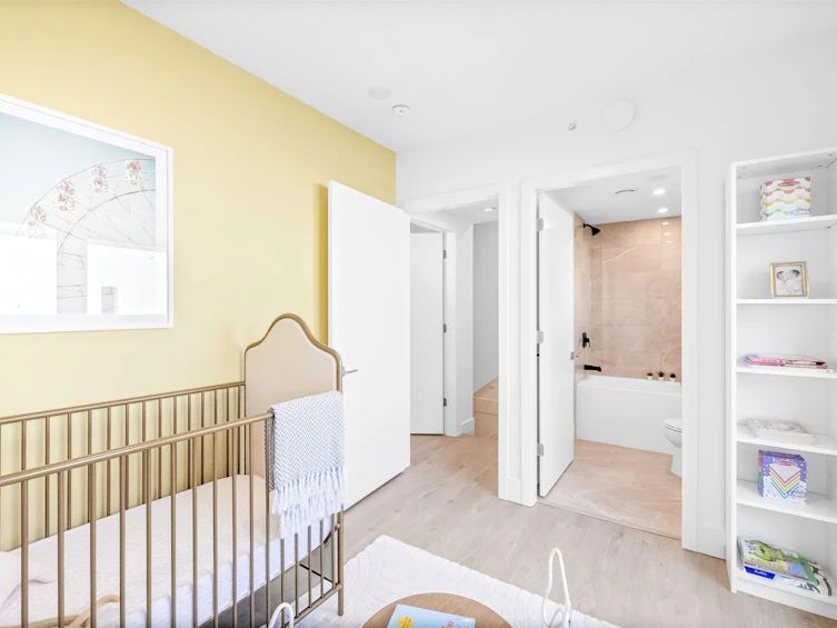 2069 E 1st Avenue, Vancouver, BC, V5N 1B6 - 26