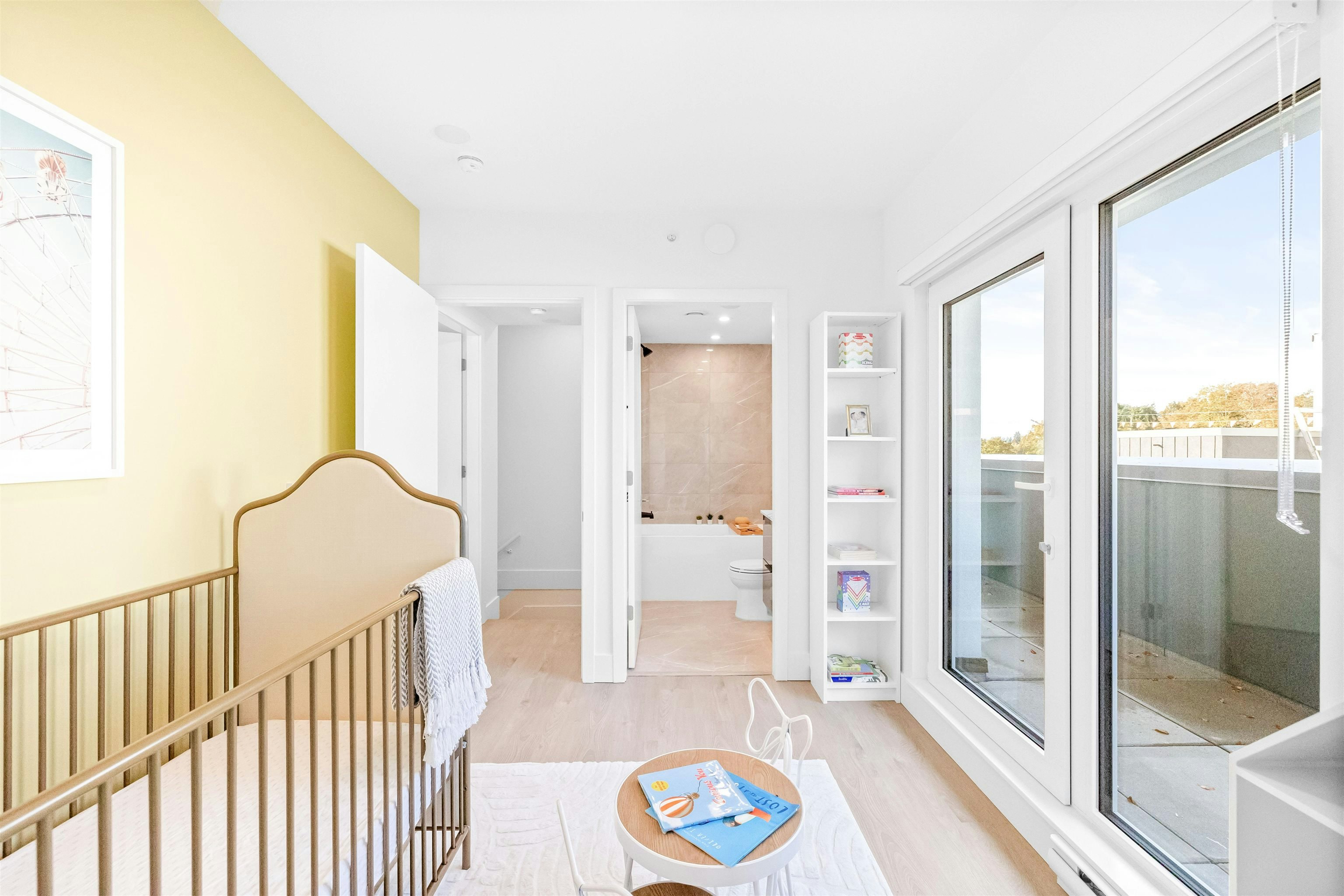 2069 E 1st Avenue, Vancouver, BC, V5N 1B6 - 25