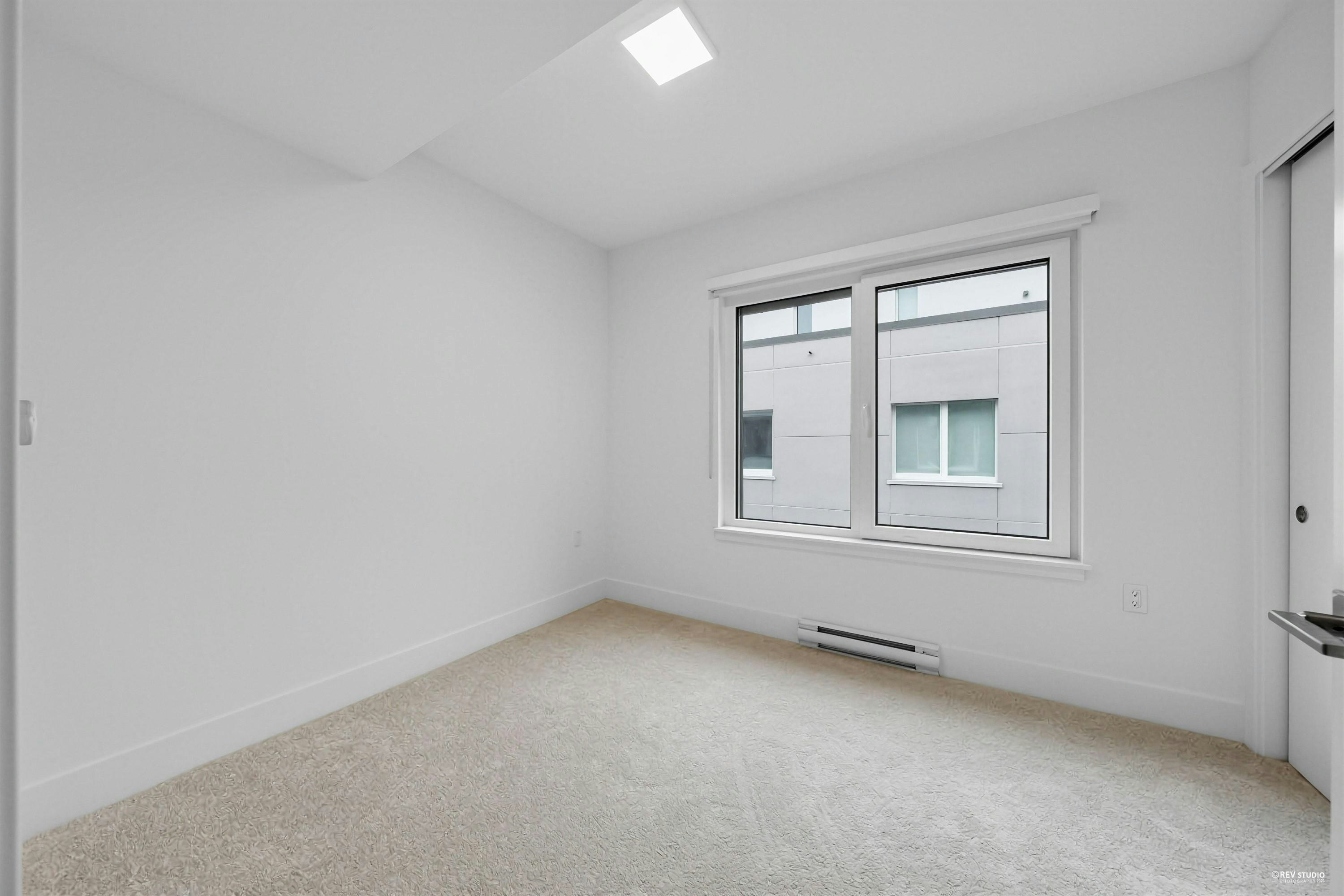 2071 E 1st Avenue, Vancouver, BC, V5N 1B6 - 24