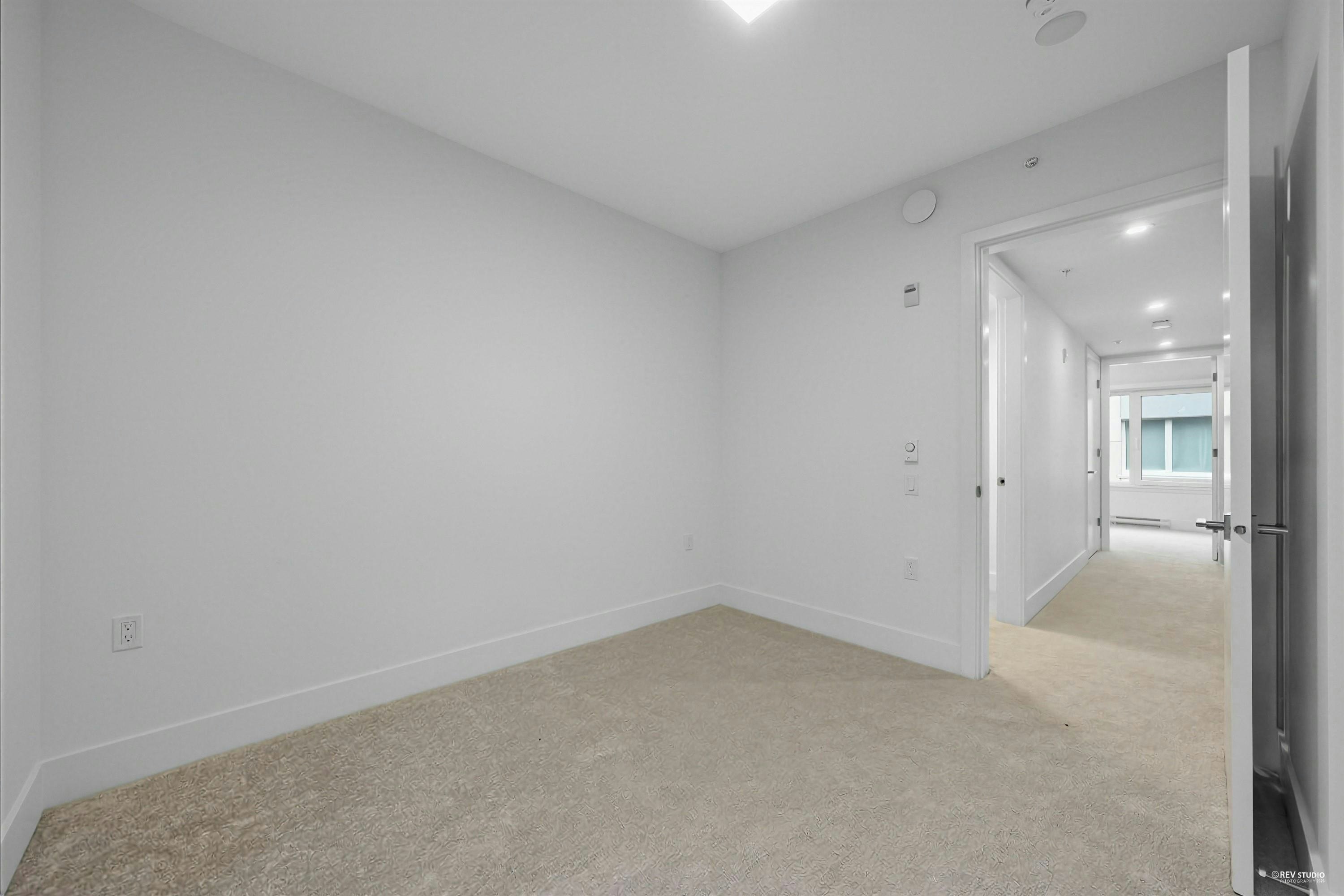 2071 E 1st Avenue, Vancouver, BC, V5N 1B6 - 27