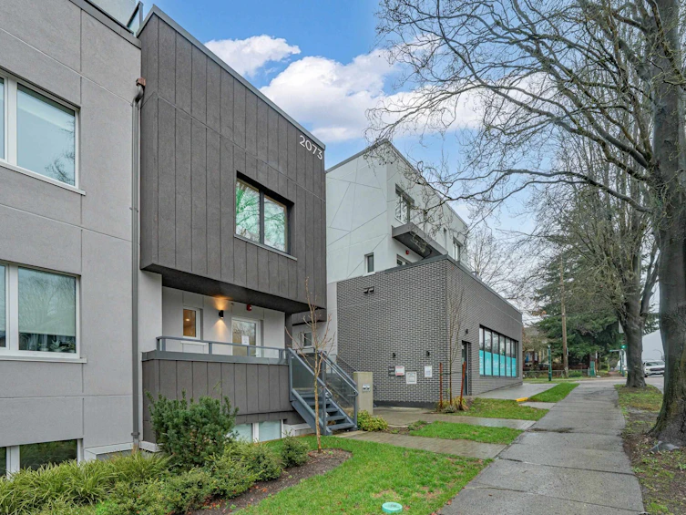 2071 E 1st Avenue, Vancouver, BC, V5N 1B6 - 34