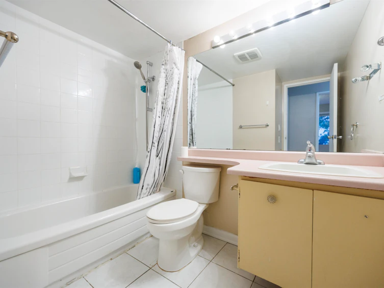 201-7200 Lindsay Road, Richmond, BC, V7C 3M6 - 10