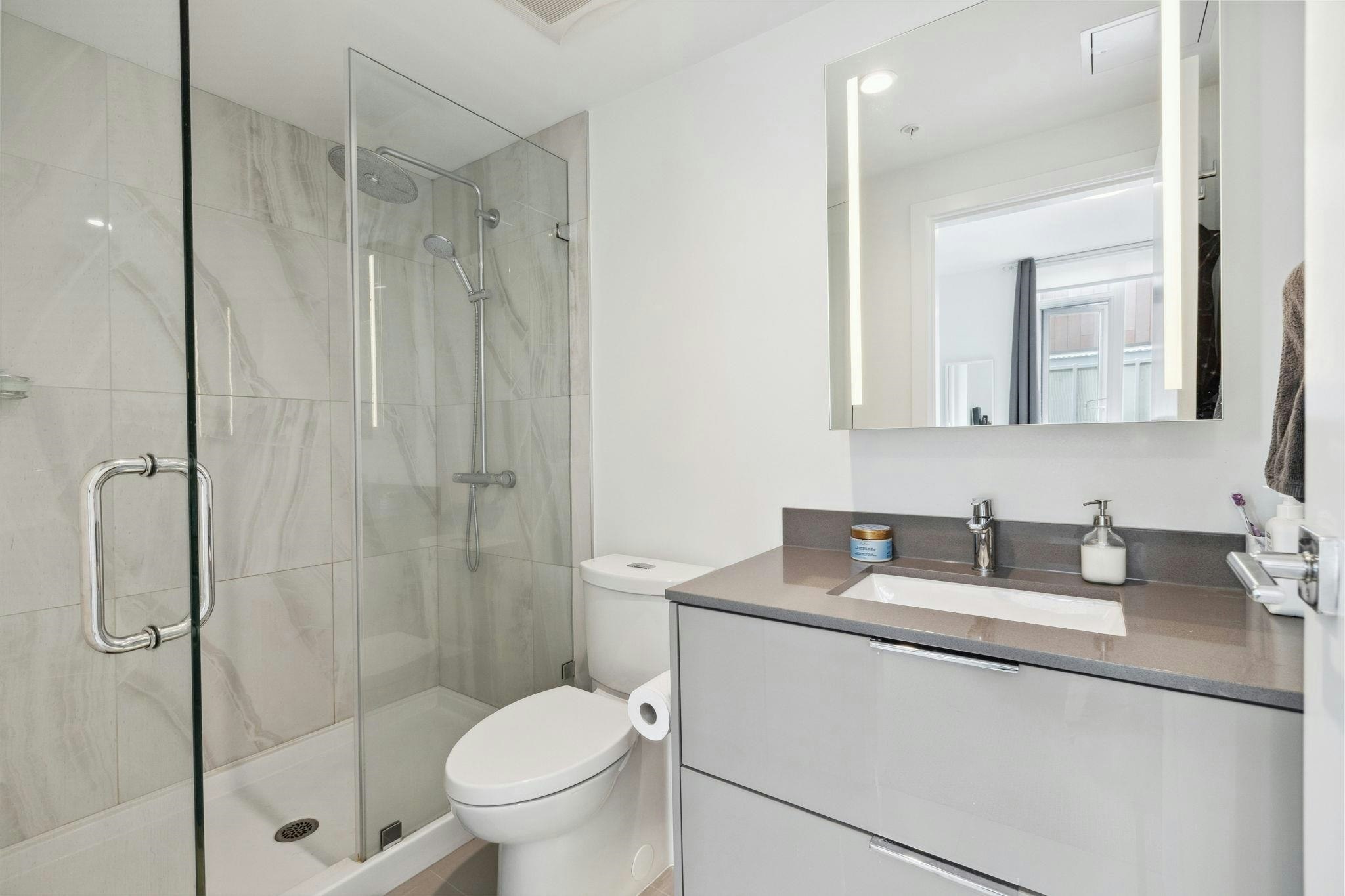 403-1471 Hunter Street, North Vancouver, BC, V7J 1H3 - 14