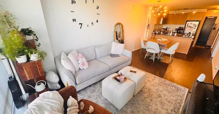 7988 Ackroyd Road, Richmond, BC, V6X 0K6 - 7