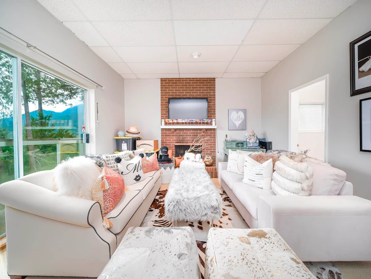 5343 Monte Bre Crescent, West Vancouver, BC, V7W 3A7 - 9