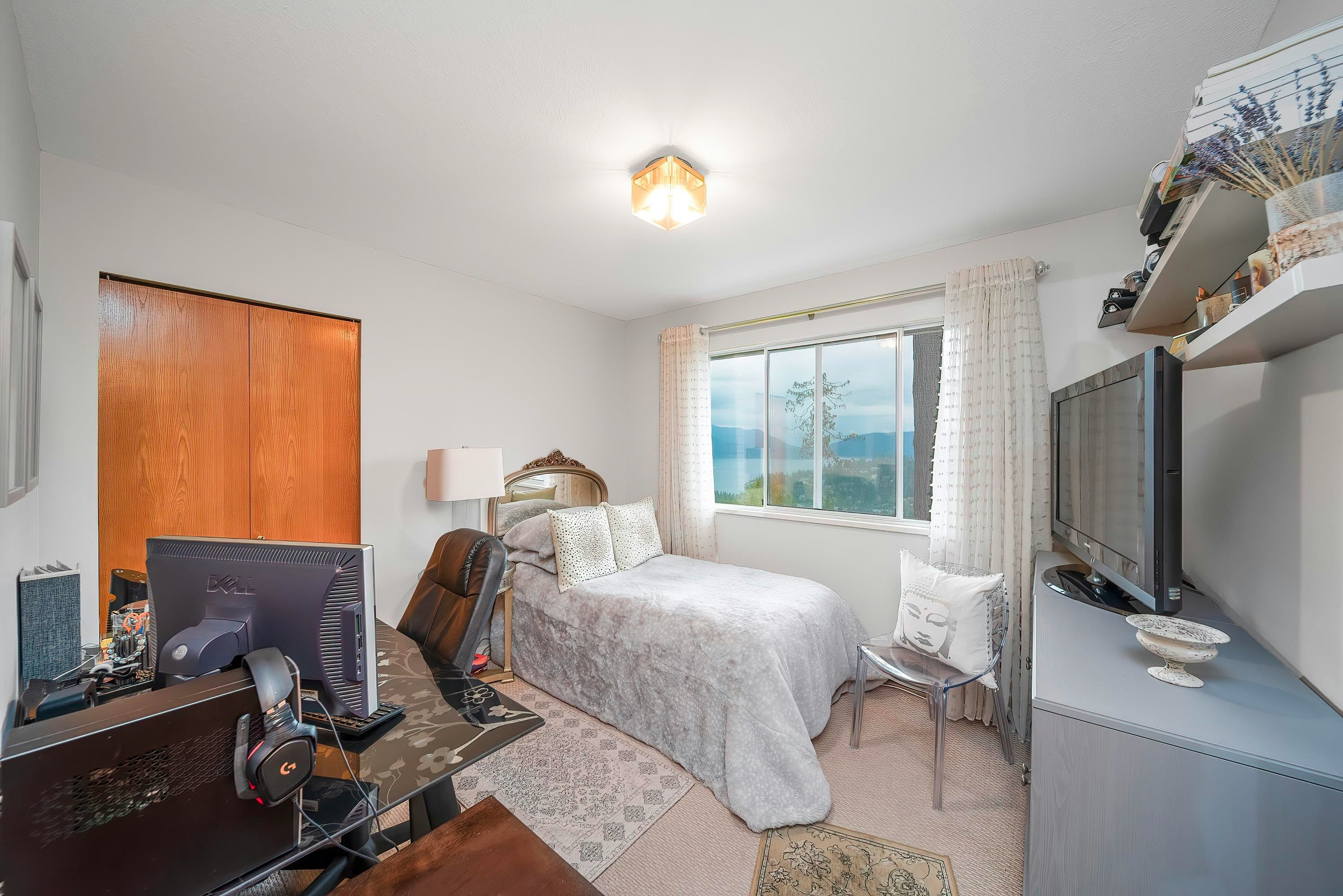 5343 Monte Bre Crescent, West Vancouver, BC, V7W 3A7 - 14