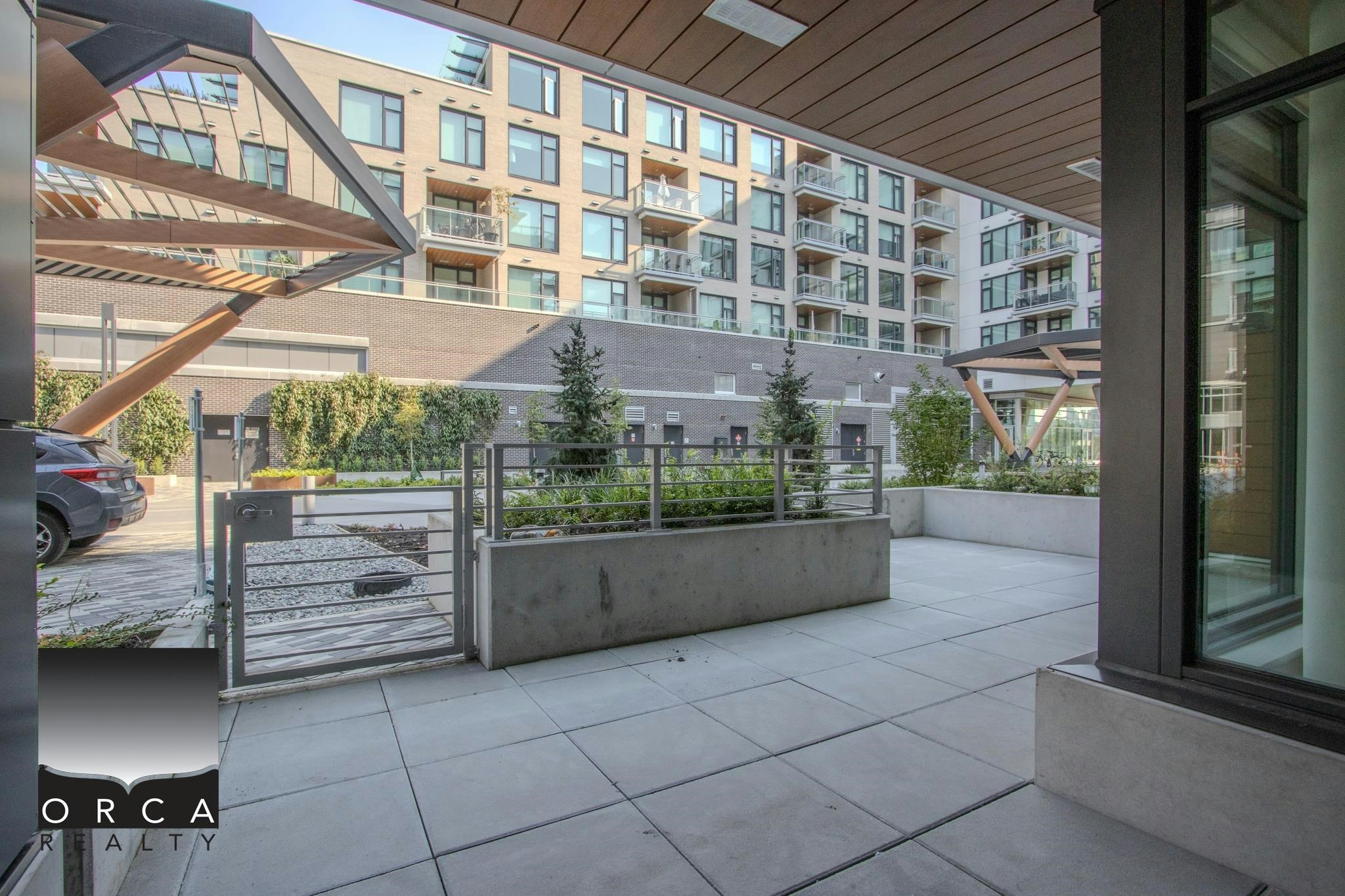 107-777 Harbour Way, North Vancouver, BC, V7P 0G2 - 18