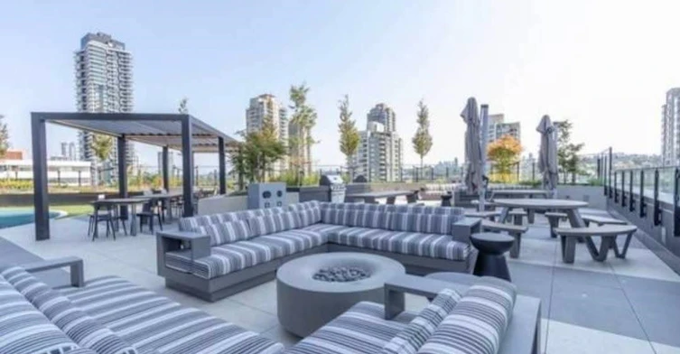603-4168 Lougheed Hwy, Burnaby, BC, V5C 0N9 - 5
