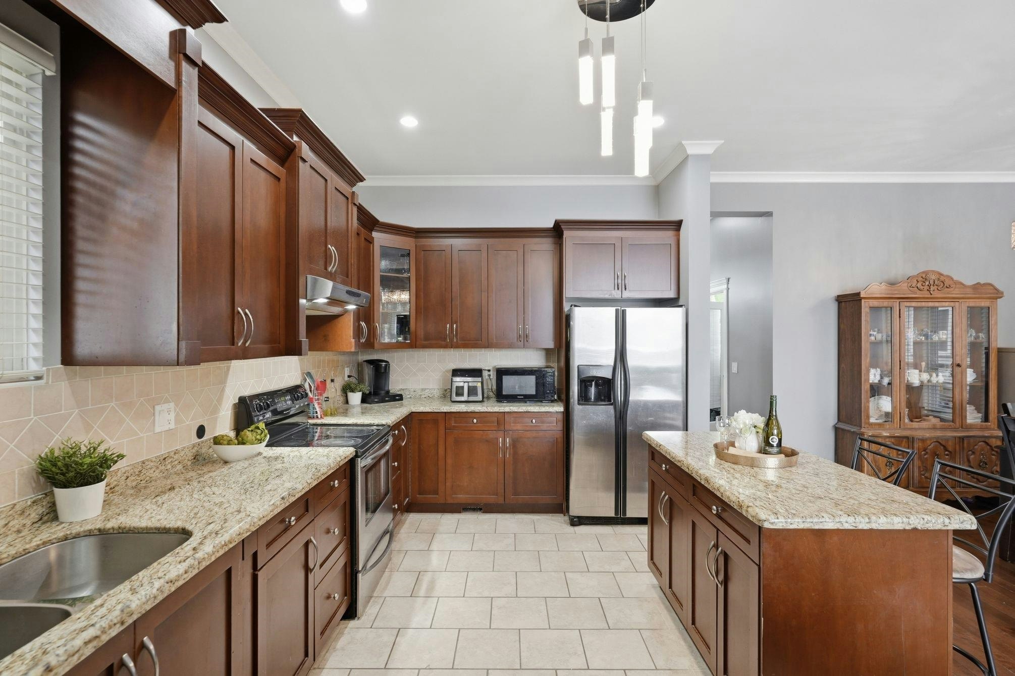 6814 192 Street, Surrey, BC, V4N 0B5 - 10