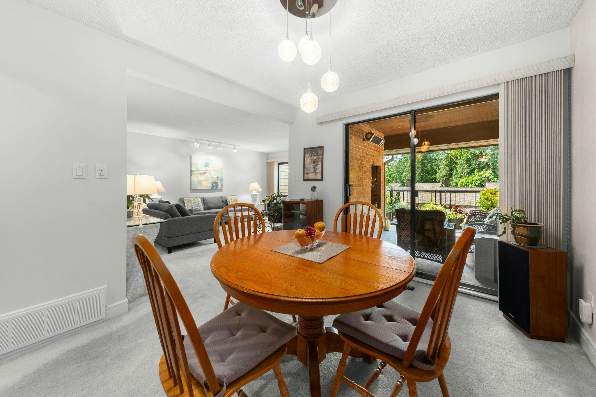826 Frederick Road, North Vancouver, BC, V7K 2Y3 - 8
