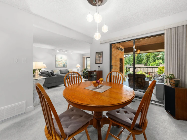 826 Frederick Road, North Vancouver, BC, V7K 2Y3 - 8