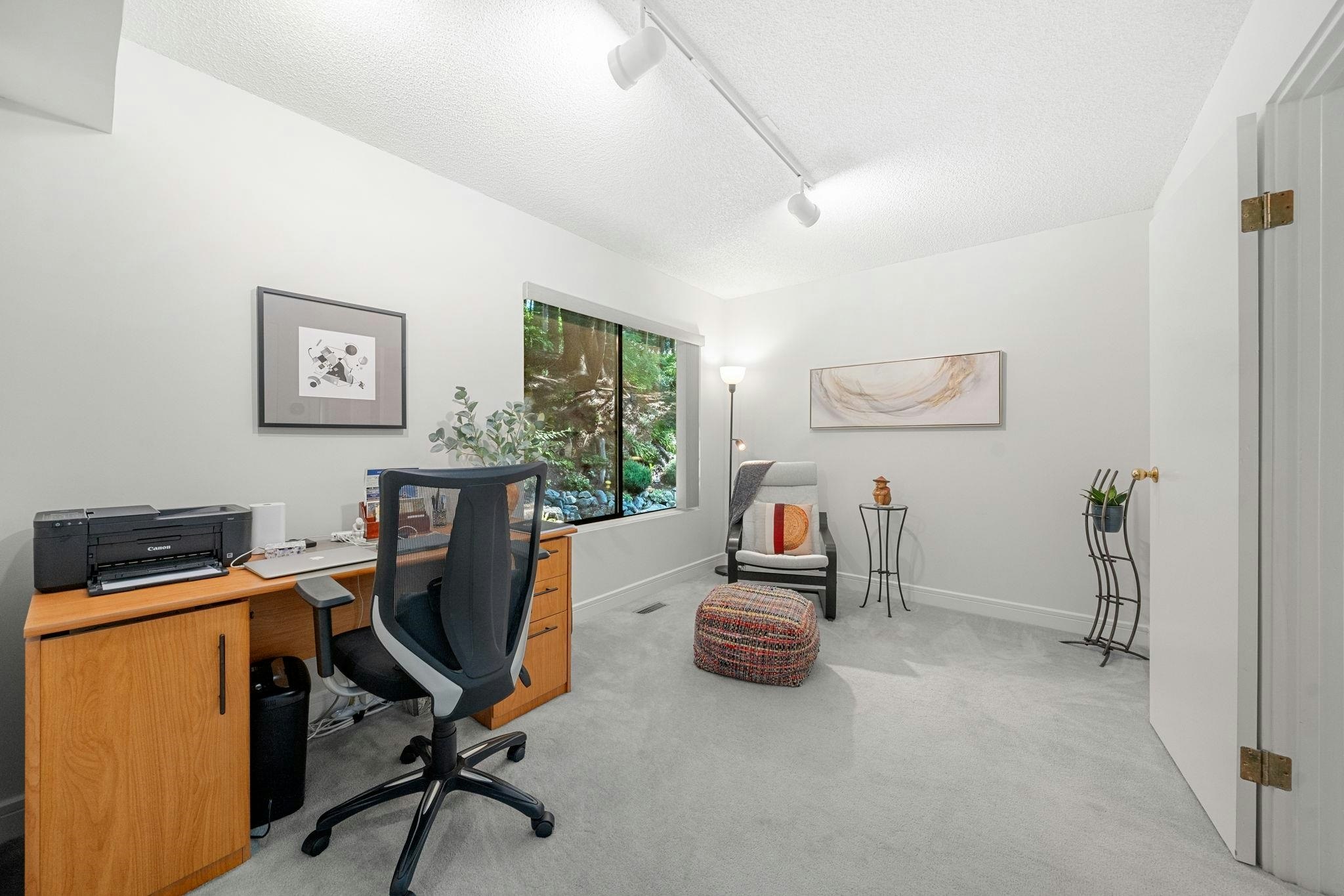 826 Frederick Road, North Vancouver, BC, V7K 2Y3 - 13