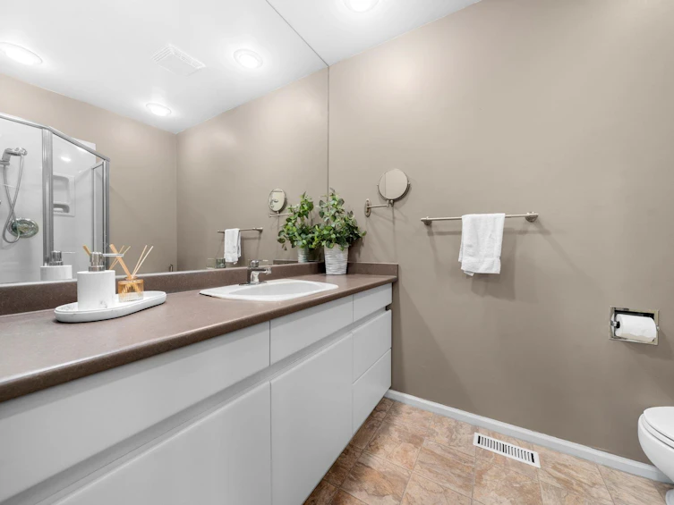 826 Frederick Road, North Vancouver, BC, V7K 2Y3 - 22