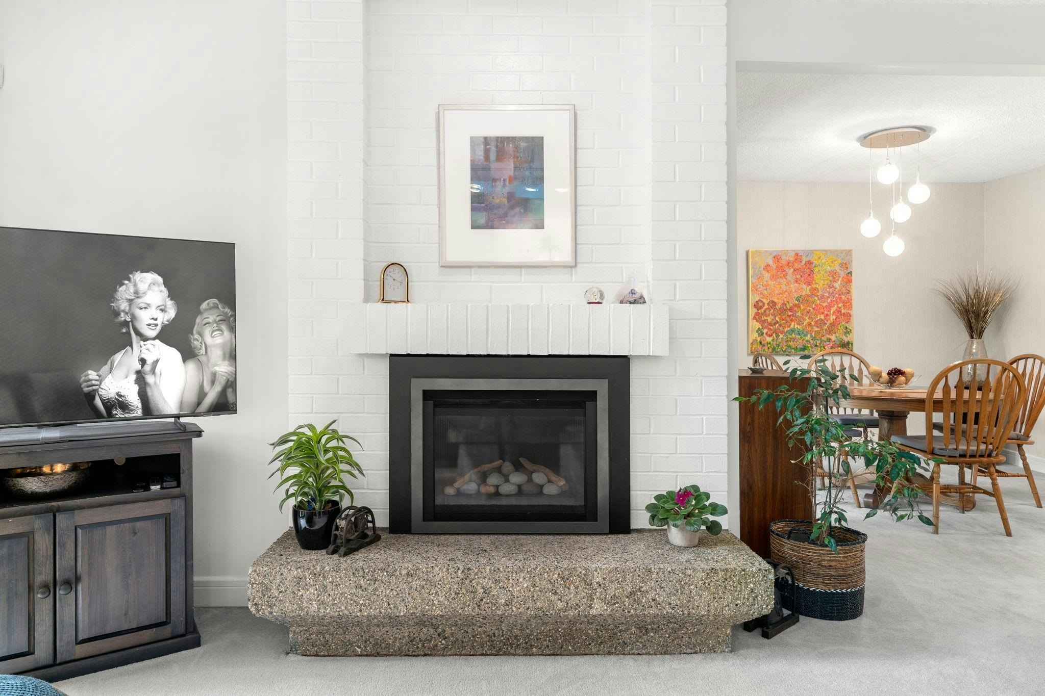 826 Frederick Road - 4