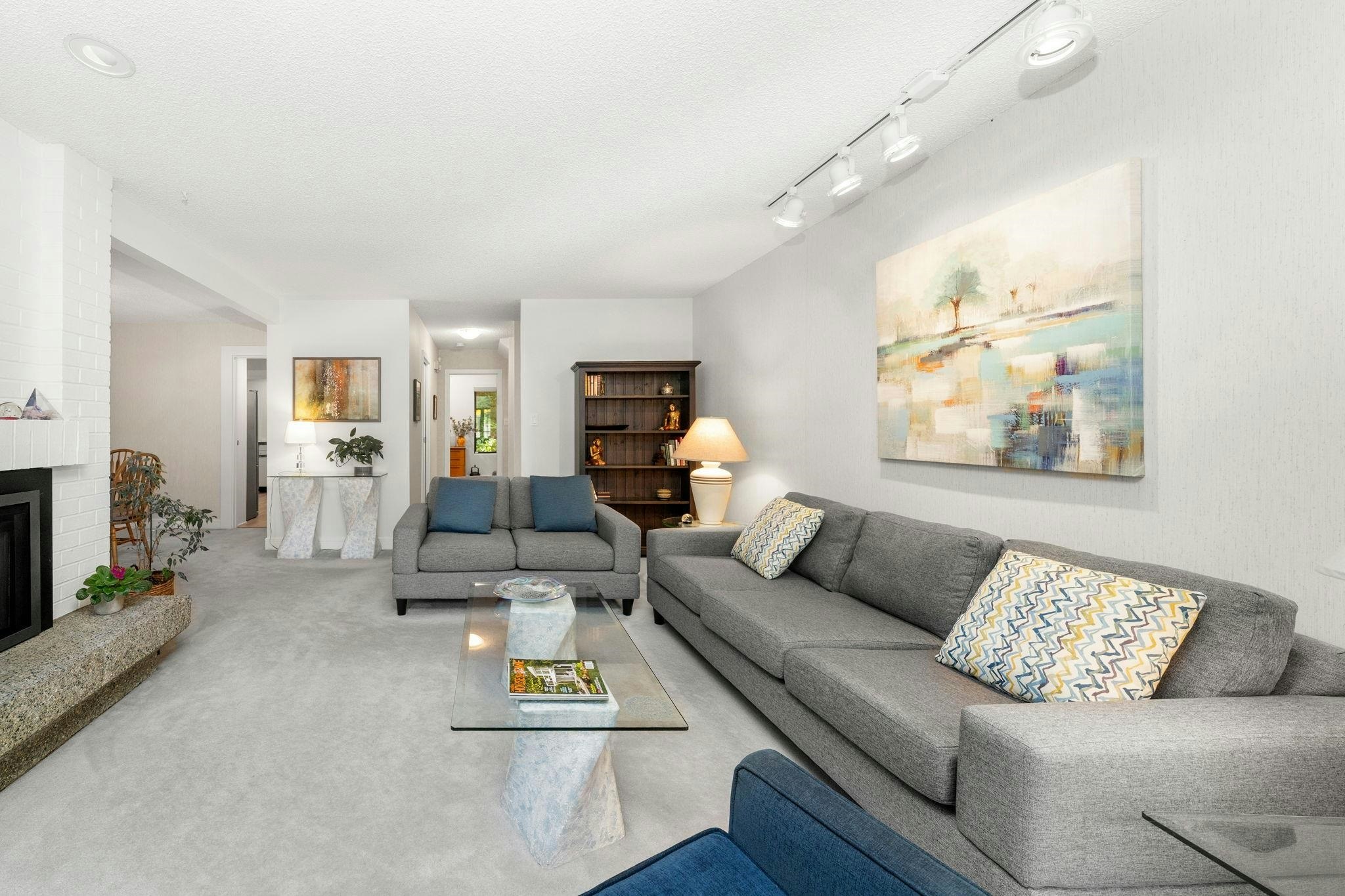 826 Frederick Road, North Vancouver, BC, V7K 2Y3 - 6