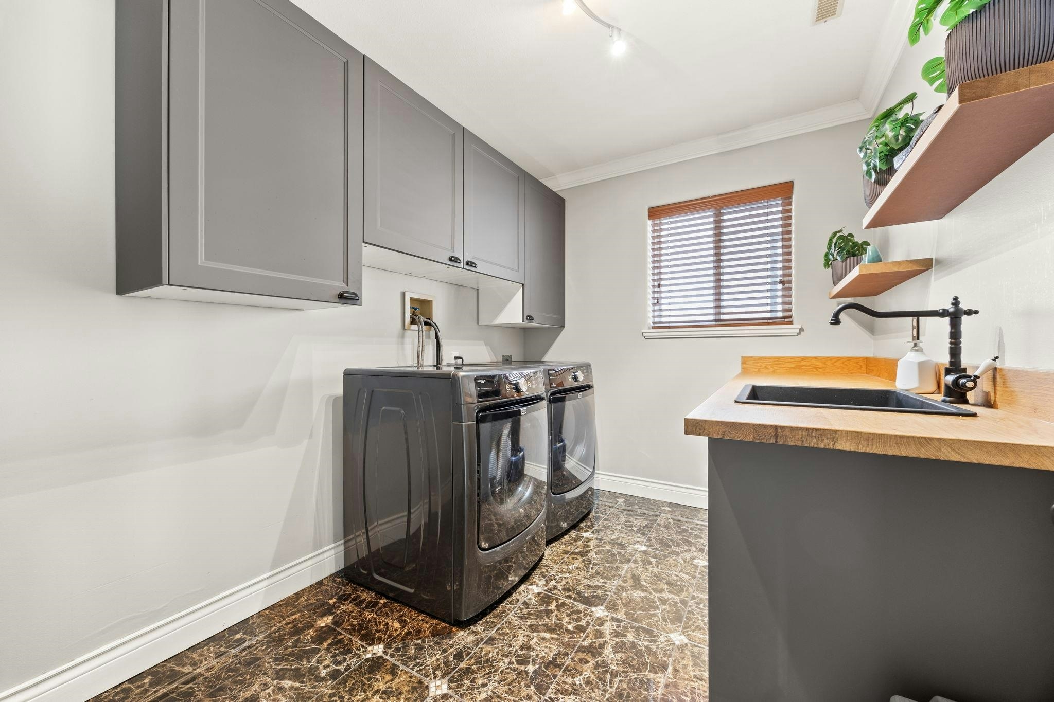 11870 236b Street, Maple Ridge, BC, V4R 2C9 - 6