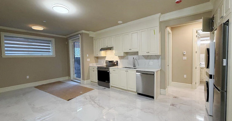 2-38xx W 36th Avenue, Vancouver, BC, V6N 2S5
