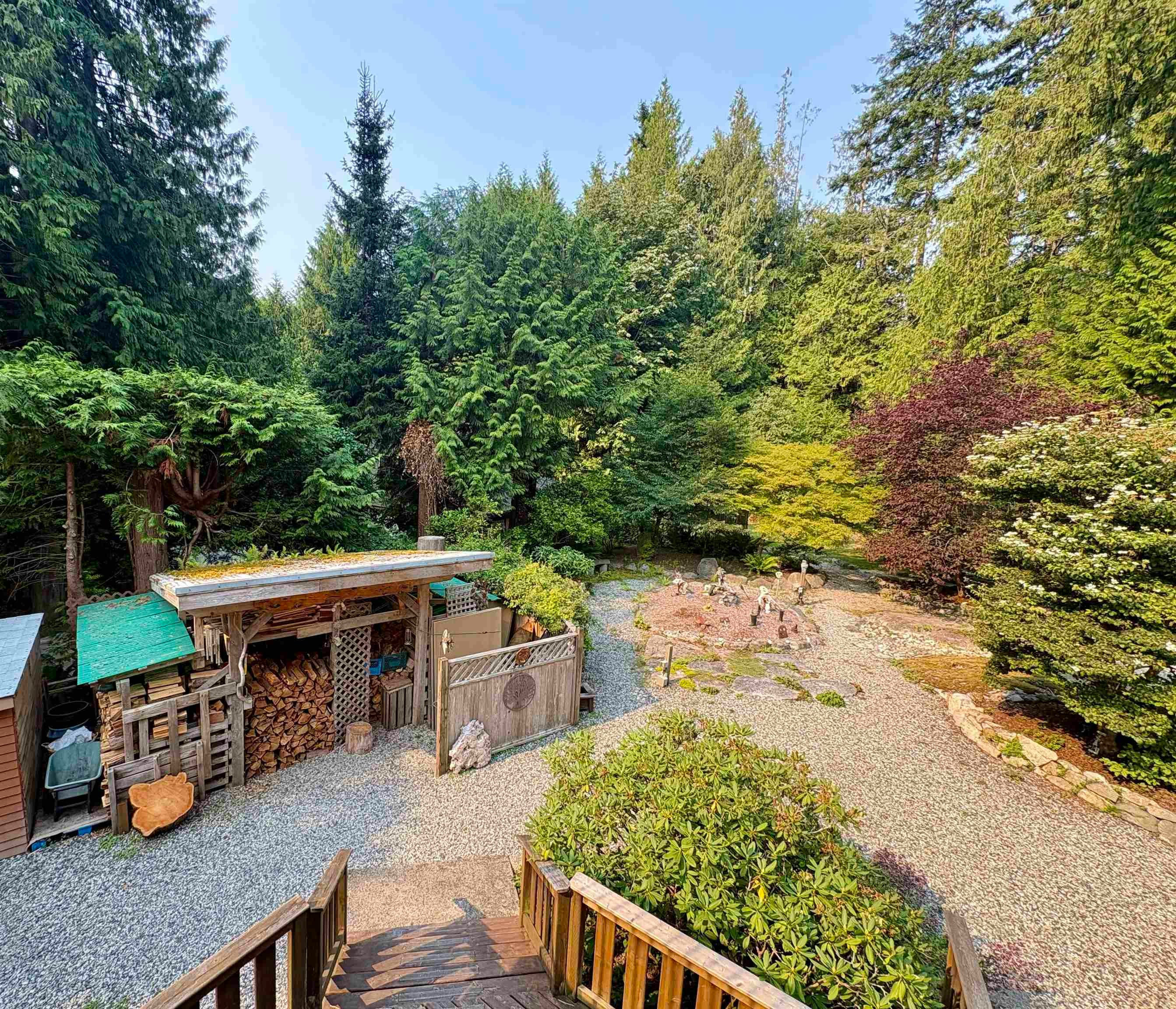 1549 Park Avenue, Roberts Creek, BC, V0N 2W2 - 29