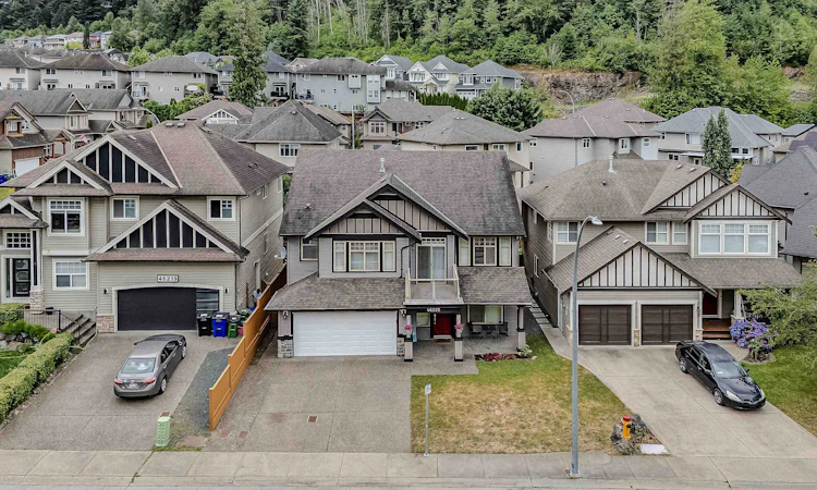 46225 Kermode Crescent