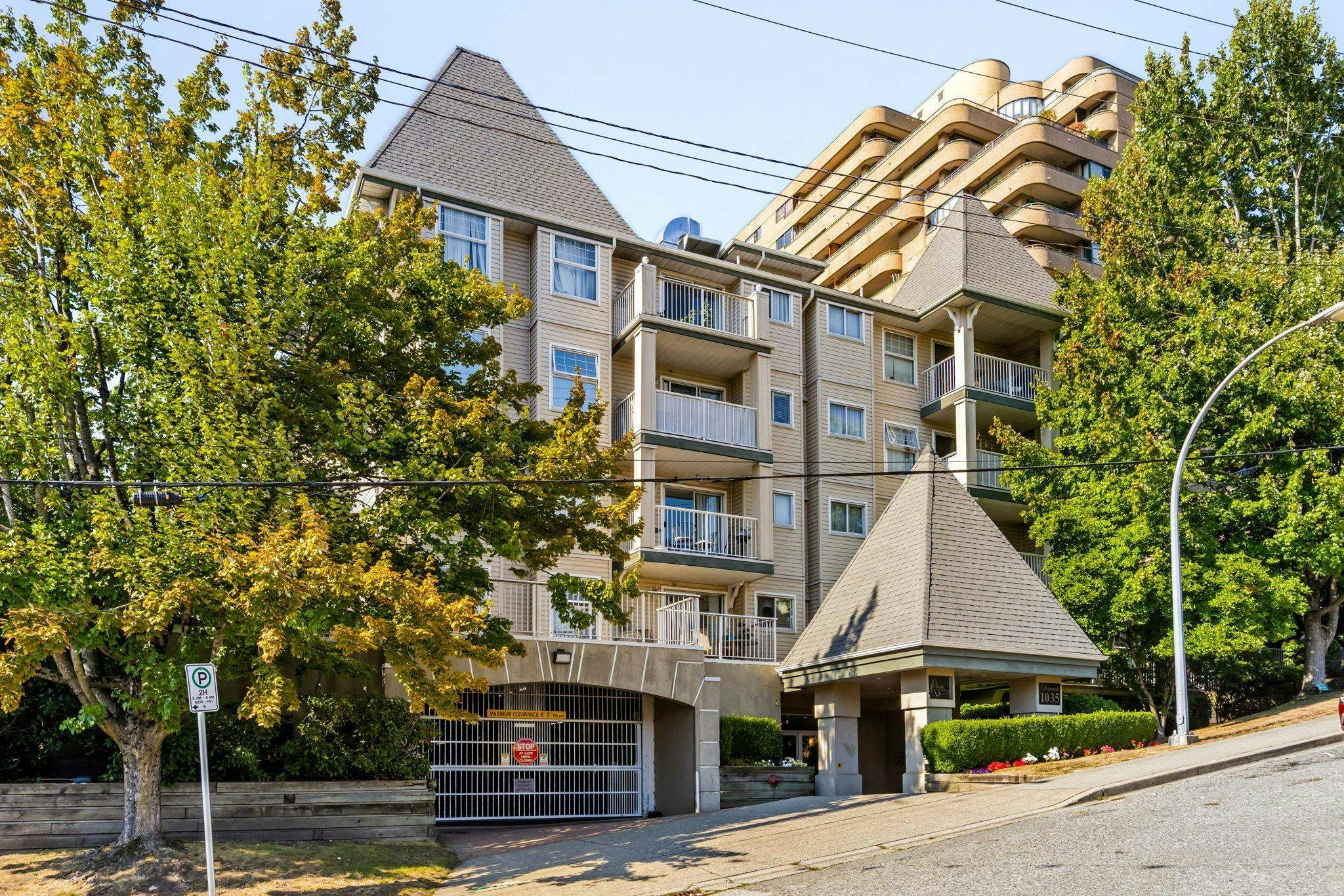 103-1035 Auckland Street - 2