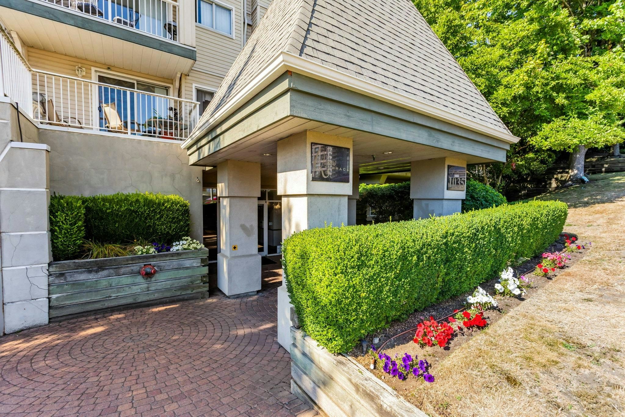 103-1035 Auckland Street - 3