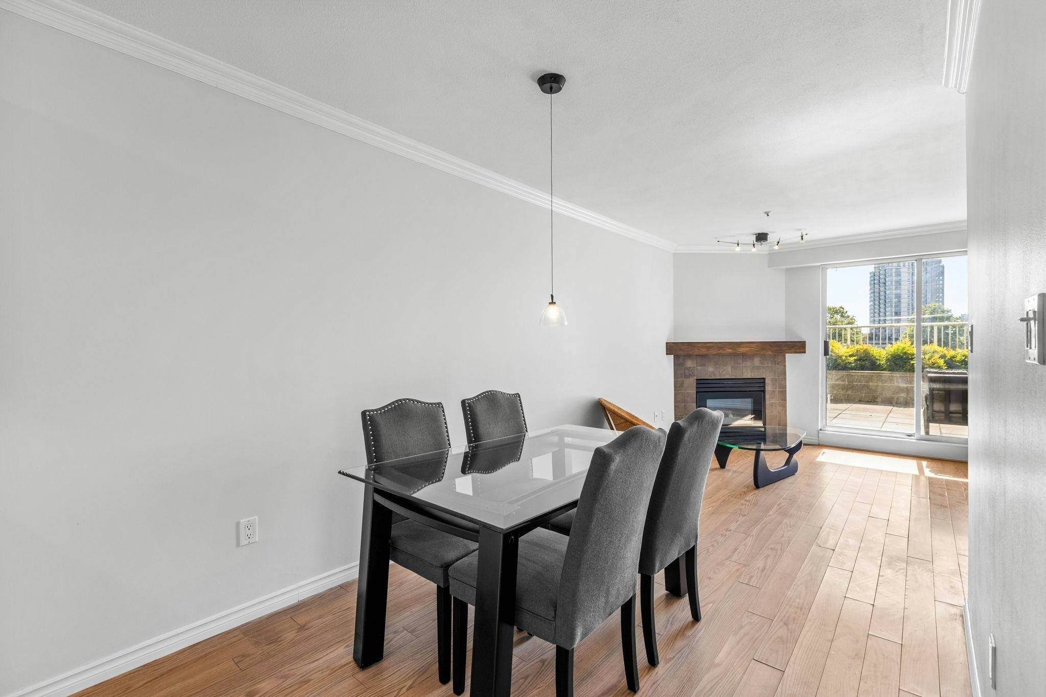 103-1035 Auckland Street, New Westminster, BC, V3M 1K9 - 6