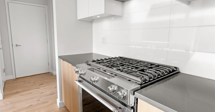 210X-3430 E Kent South Avenue, Vancouver, BC, V5S 0G7 - 7