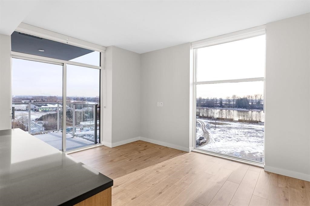 210X-3430 E Kent South Avenue, Vancouver, BC, V5S 0G7 - 9