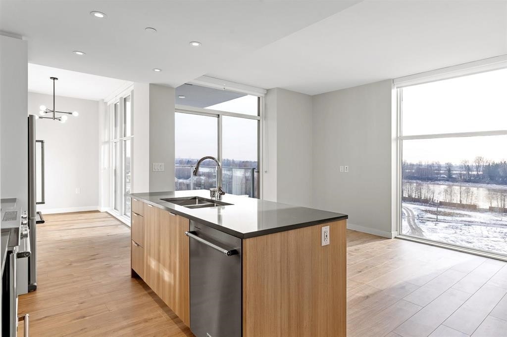 210X-3430 E Kent South Avenue, Vancouver, BC, V5S 0G7 - 6