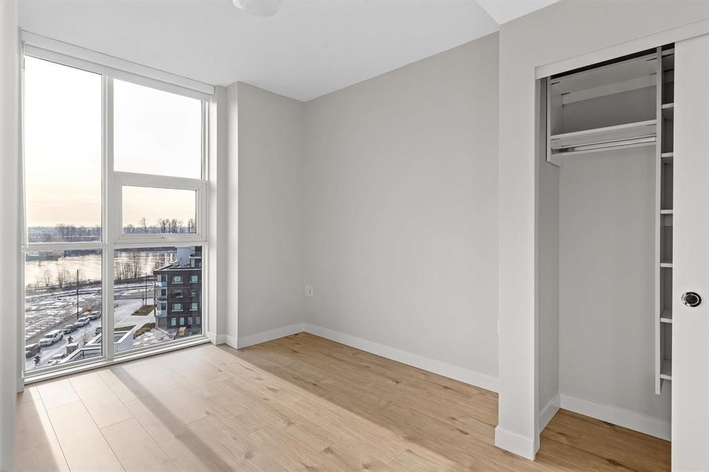 210X-3430 E Kent South Avenue, Vancouver, BC, V5S 0G7 - 11