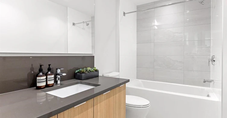 210X-3430 E Kent South Avenue, Vancouver, BC, V5S 0G7 - 16