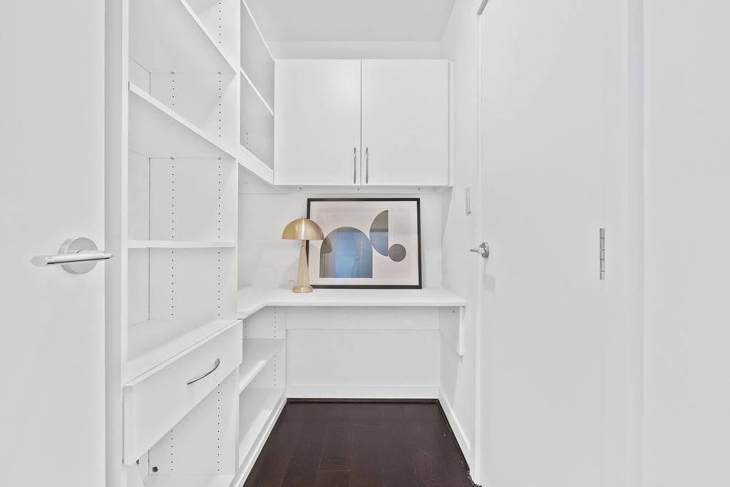 TH105-638 Beach Crescent, Vancouver, BC, V6Z 3H6 - 33